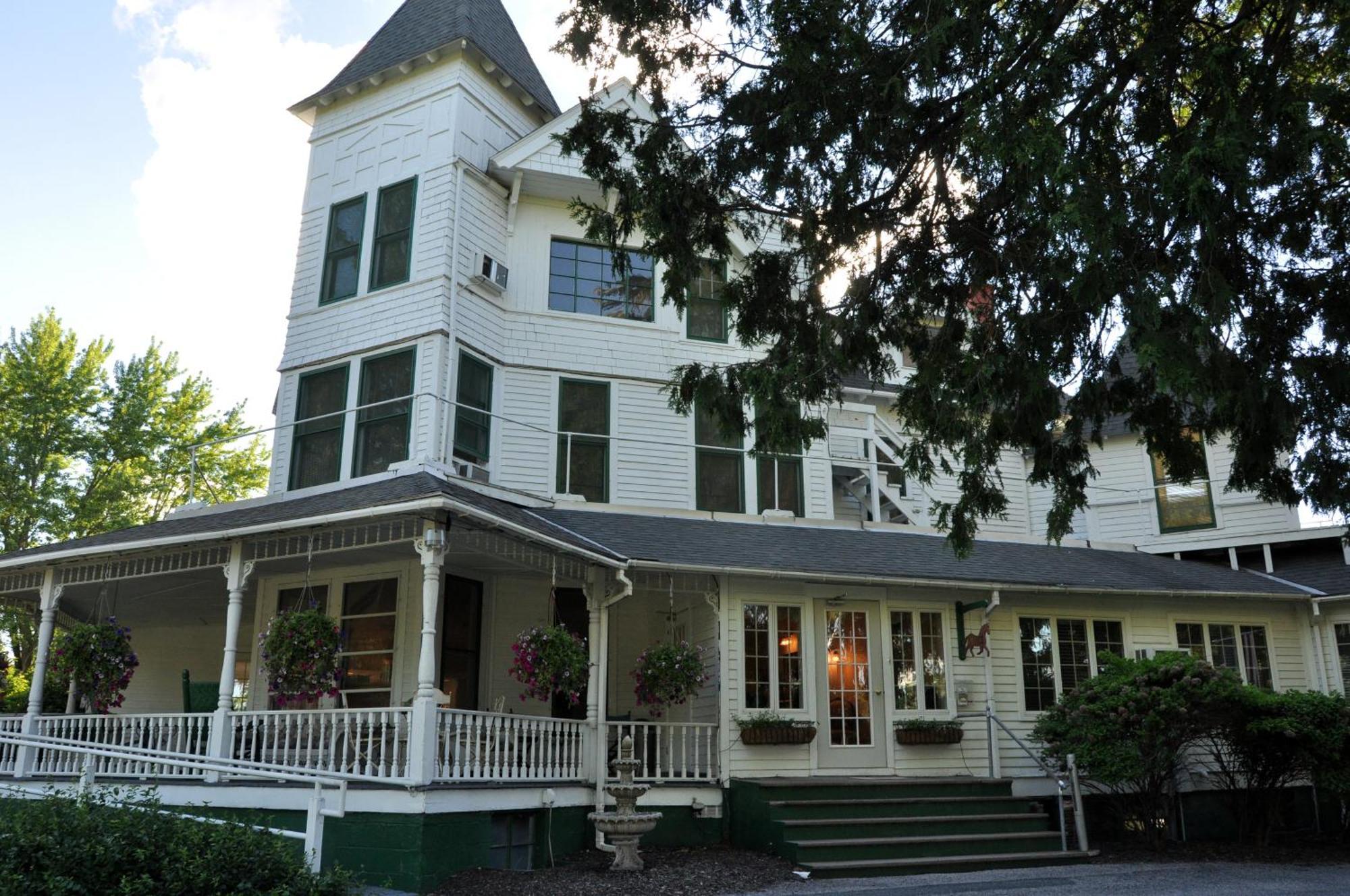 Anne'S Washington Inn (Adults Only) Саратога-Спрингс Номер фото